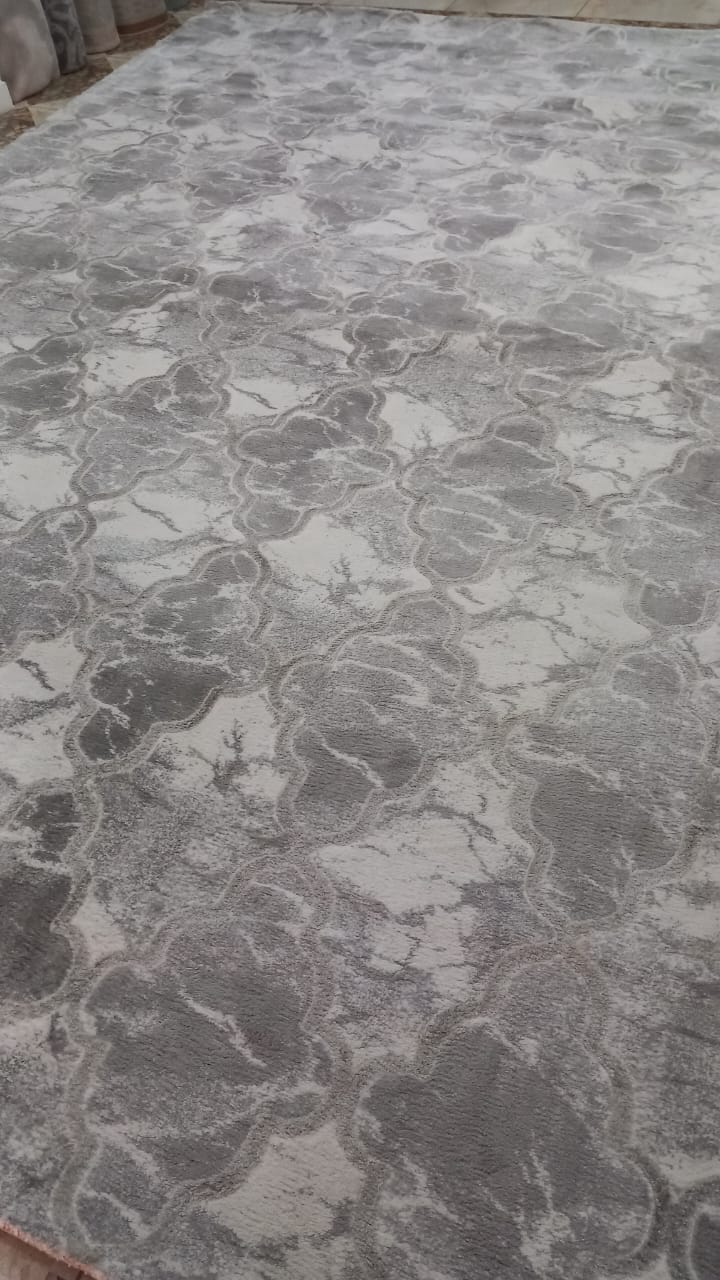 Luxury Turkish Silk Rug – Like New