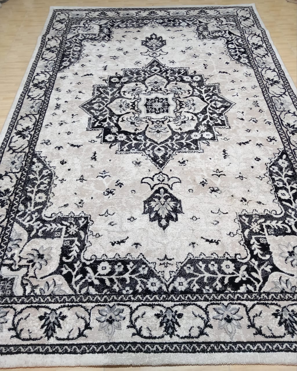 Luxury Cotton-on-Silk Embossed Rug - like New