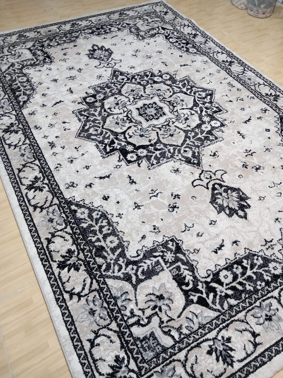 Luxury Cotton-on-Silk Embossed Rug - like New