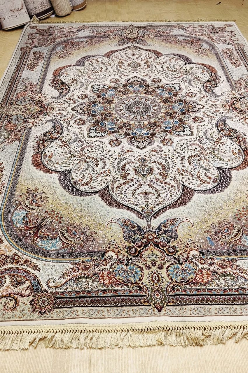 Luxury Iranian Beige & Havana Rug – (pre_Owend) like New