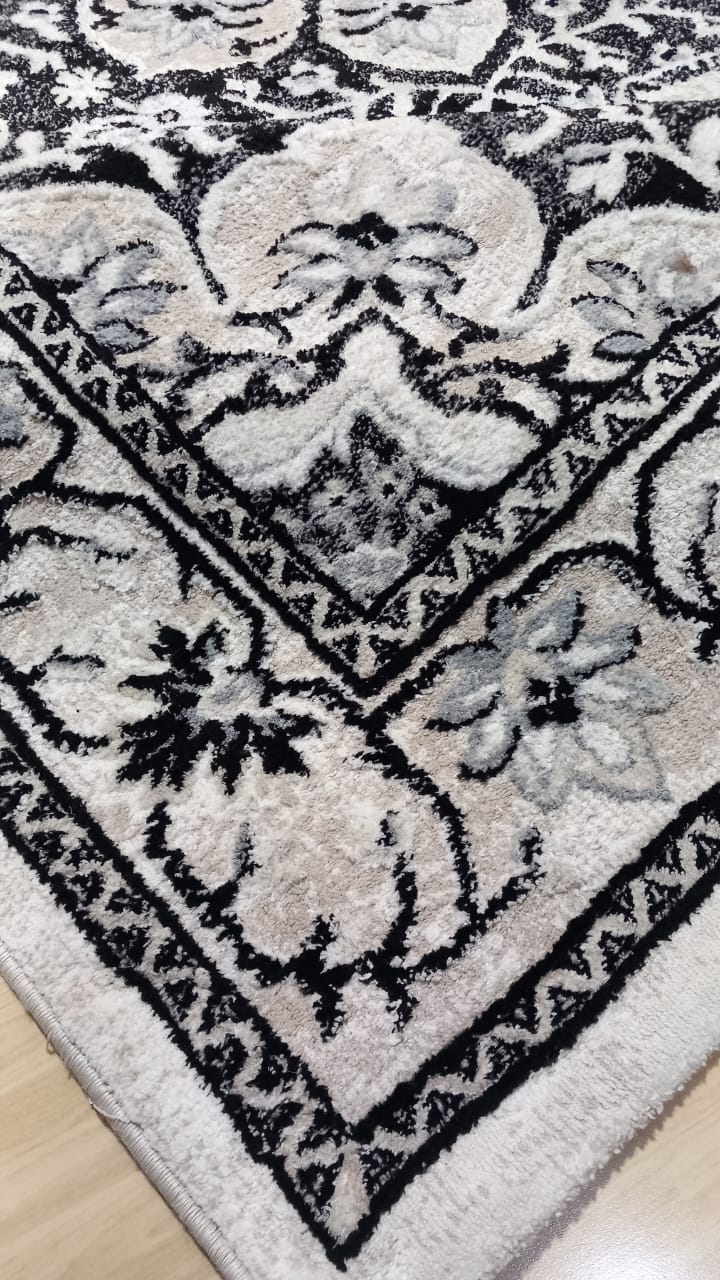 Luxury Cotton-on-Silk Embossed Rug - like New