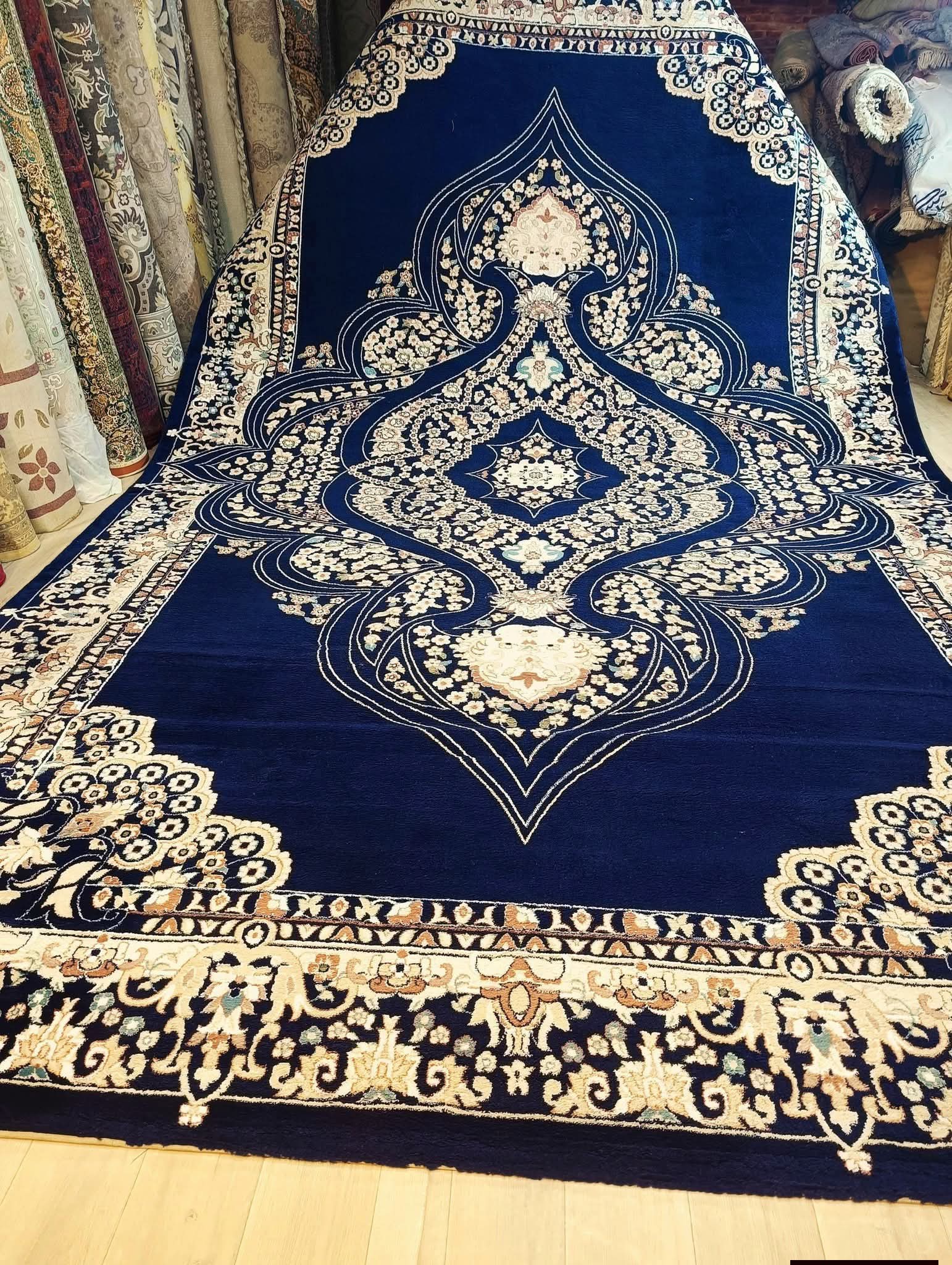 Royal Navy Wool Rug – Extra Thick, Like New