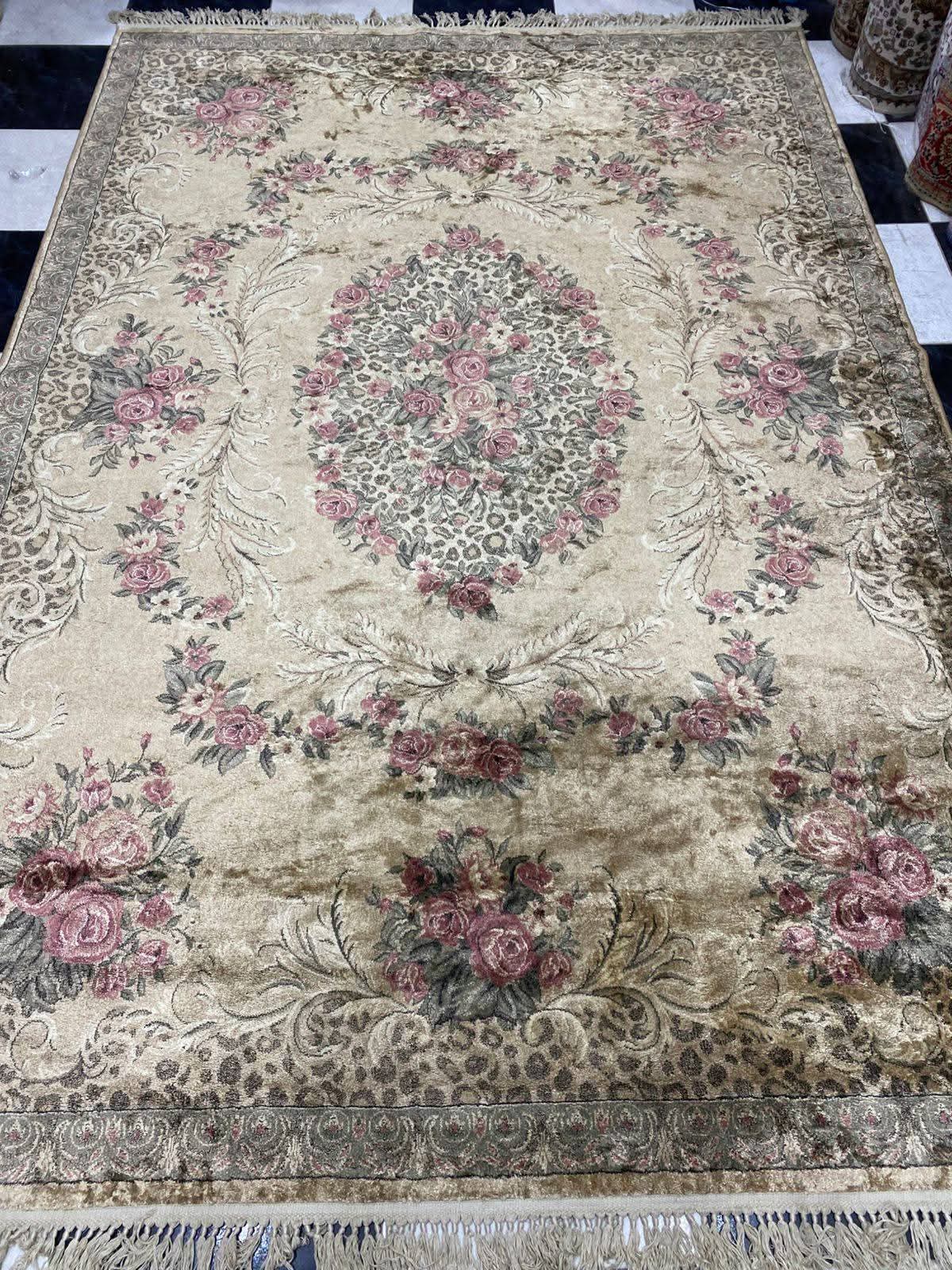 Pre-owned Pure Belgian Silk Rug - like New