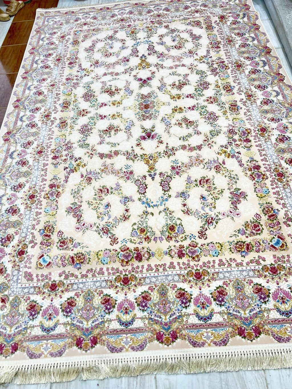 Persian Silk Carpet – Alif Zahra Design (pre_Owend)