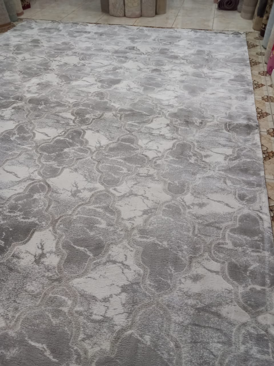 Luxury Turkish Silk Rug – Like New