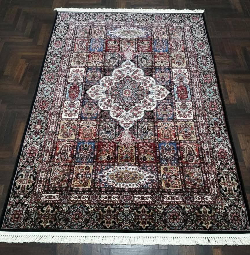 Pre-owned New Iranian Wool Rug - like New